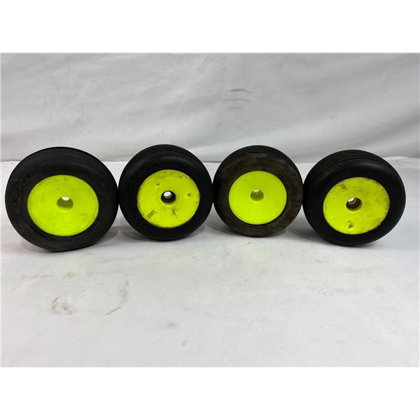 Set of 4 - Team Losi RC Tires - A-7505