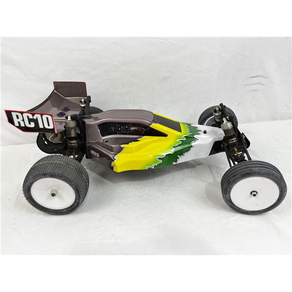 RC10 area 51 design works RC offroad vehicle