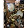 Image 2 : ASSORTED HOME DECOR AND WALL CLOCKS
