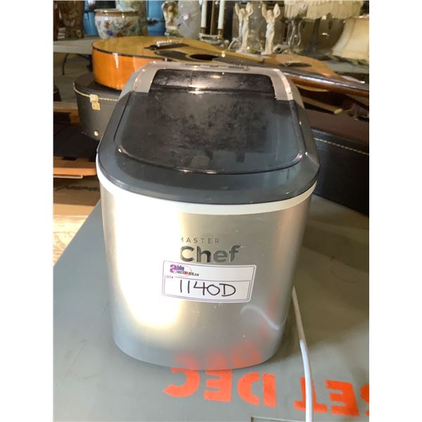 MASTER CHEF ICE MAKER