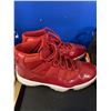 Image 2 : JORDAN 11 SHOES SIZE 9.5