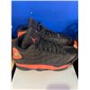 Image 2 : JORDAN 13 SHOES SIZE 9.5