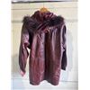 Image 2 : NEW WITH TAGS VIP LEATHERS CANADA FINE LAMBSKIN LEATHER JACKET SIZE M RETAIL $295