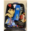Image 2 : HOT WHEELS KIDS SUITCASE WITH ASSORTED TOYS