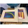 Image 2 : SET OF 2 SERVING TRAYS, 2 ART PIECES, 2 VASES & VELVET BALL