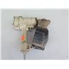 Image 2 : Vintage Nail Gun T-500 (to fasten Wood to Metal studs)