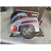 Image 2 : Prototype AXAW 7800 Magic Pivot Heavy Duty Saw 100% Ball & Roller Bearings in Hard Case