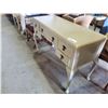 Image 3 : 5 DRAWER WRITERS DESK WITH QUEEN ANNE LEGS