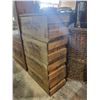 Image 2 : 4 CRATES OF SAUSAGE CASINGS FILM PROPS