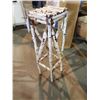 Image 2 : RUSTIC BRANCH PLANT STAND