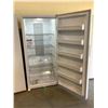 Image 2 : WHITE FRIGIDAIRE UPRIGHT FREEZER