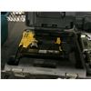 Image 2 : 2 PNEUMATIC BRAD NAILER FINISH NAIL GUNS