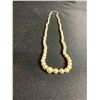 Image 2 : 9KT WHITE GOLD PEARL NECKLACE