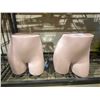 Image 1 : 2 TORSO MANNEQUINS