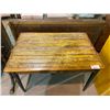 Image 2 : COUNTRY STYLE DINING TABLE