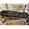 Image 2 : GLBOX-50 & 5 SKATEBOARDS (SOME WITH NO TRUCKS & WHEELS)