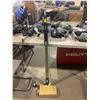 Image 1 : SHARK UPRIGHT VACUUM WITH CHARGER