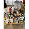 Image 2 : PALLET OF ASSORTED SANDING TOOLS, HARD HATS, AND MORE