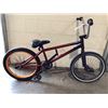Image 2 : RED BMX BIKE