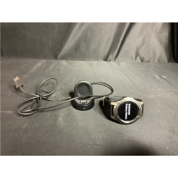 SAMSUNG GALAXY WATCH WITH CHARGER