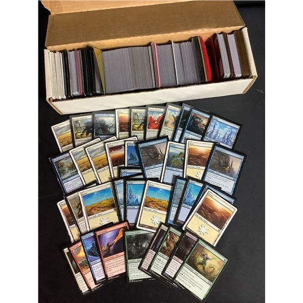 ASSORTED MAGIC THE GATHERING CARDS & PROTECTIVE CARD SLEEVE COVERS