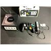 Image 2 : NINTENDO GAMECUBE CONSOLE WITH 1 CONTROLLER AND MICROPHONE NO POWER CORD