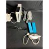 Image 3 : NINTENDO WII, 2 CONTROLLERS, 1 NUNCHUCK, CONTROLLER CHARGE STATION, POWER CORD, AND SENSOR BAR