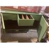 Image 2 : CABINET AND WEIGHT LIFTING BENCH (CART NOT INCLUDED)