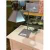 Image 2 : METAL TABLE LAMP
