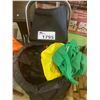 Image 2 : ROLLING BAG WITH REUSABLE BAGS