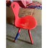 Image 3 : 8 KIDS CHAIRS