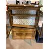 Image 2 : ANTIQUE CABINET HUTCH