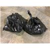 Image 2 : 2 BAGS OF AMAZON OVERSTOCK GOODS