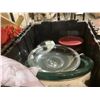 Image 4 : UMBRELLAS, MASSAGER, TOTE WITH DISHWARE, DOM PERIGNON BOX