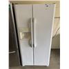 Image 1 : FRIGIDAIRE WHITE SIDE BY SIDE FRIDGE WITH ICE/WATER DISPENSER