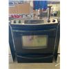 Image 1 : FRIGIDAIRE PROFESSIONAL SERIES CONVECTION OVEN WITH ELECTRIC TOP STOVE