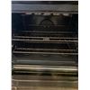 Image 3 : FRIGIDAIRE OVEN WITH ELECTRIC TOP STOVE