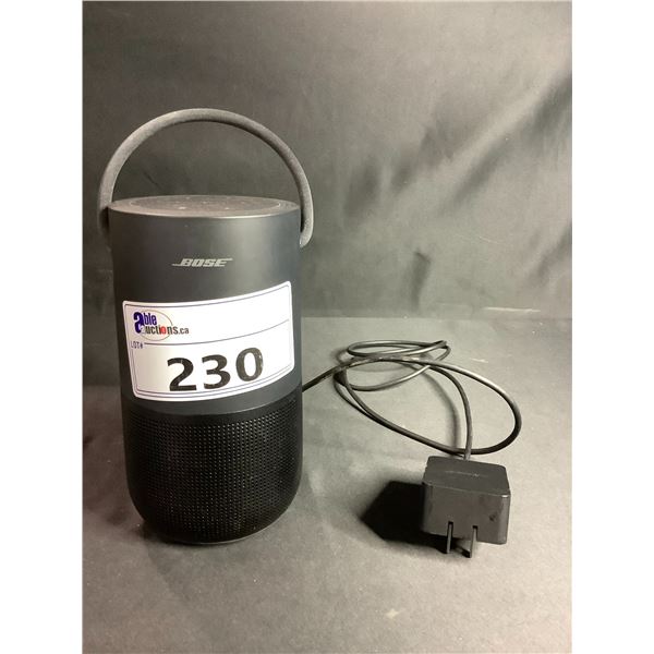 TESTED WORKING BOSE PORTABLE SPEAKER WITH CHARGER
