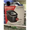 Image 1 : FRIGIDAIRE ICE MAKER