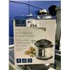 Image 1 : INSIGNIA 6QT MULTI-FUNCTION PRESSURE COOKER
