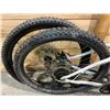 Image 2 : SPECIALIZED ROCK HOPPER SL  21 SPEED BICYCLE