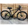 Image 2 : NORTH ROCK XC27 21 SPEED BICYCLE
