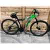 Image 2 : HYPER ALUMINUM VIKING TRAIL 27.5 21 SPEED BICYCLE