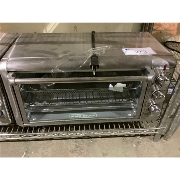 BLACK AND DECKER TOASTER OVEN