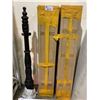 Image 1 : 3 MAILBOX STANDS