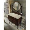 Image 2 : ANTIQUE BARLEY TWIST 4 DRAWER WITH BEVELED OVAL MIRROR