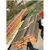 Image 2 : PALLET OF ASSORTED LENGTH 2X6 WOOD