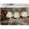 Image 1 : 4 ASSORTED TABLE LAMPS WITH SHADES