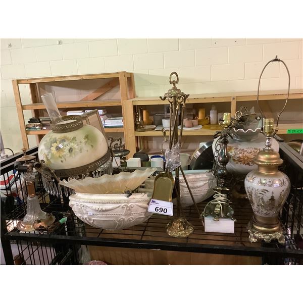 ASSORTED LAMPS & CEILING LIGHTS