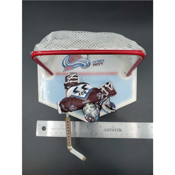 McFarlane Premium On Ice Hockey Figurine - Patrick Roy
